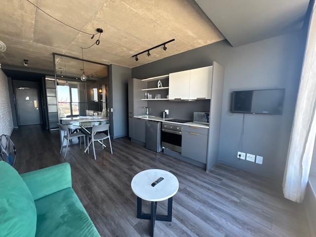 1 Bedroom Property for Sale in Woodstock Western Cape
